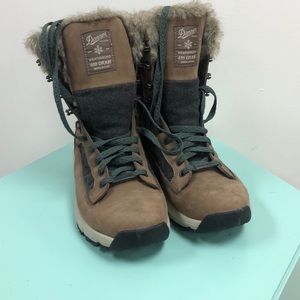 Danner snow boots